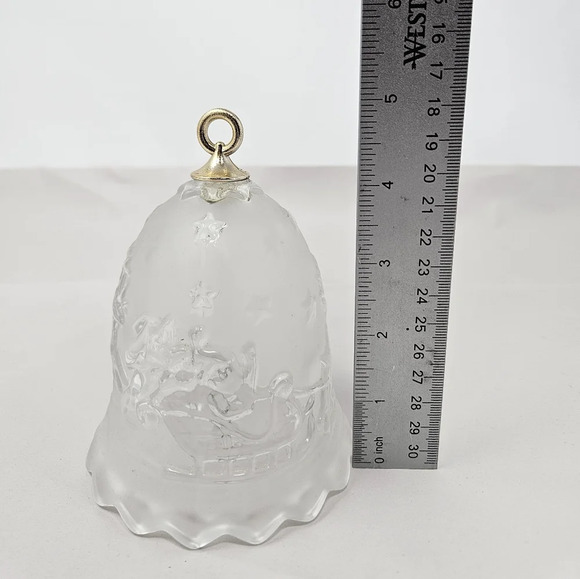 Vtg Mikasa Christmas Frosted Glass Holiday Bell Santa, Reindeer & Sled Gift - Picture 7 of 8